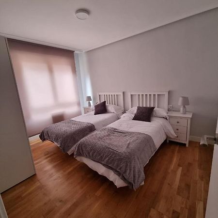 レオンVivienda Silvia Renfeアパートメント エクステリア 写真